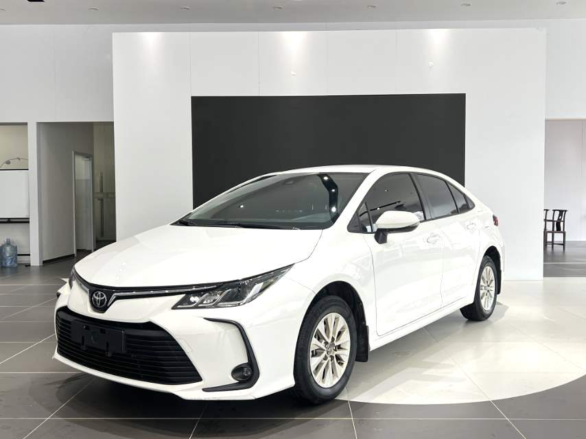 Chevrolet Camaro 2-door convertible blue